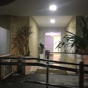 apartamento-em-meia-praia-itapema-88220-000.santa-catarina-brasil.com/