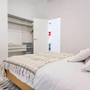  Appartement Pop Art, 2bd Ground
